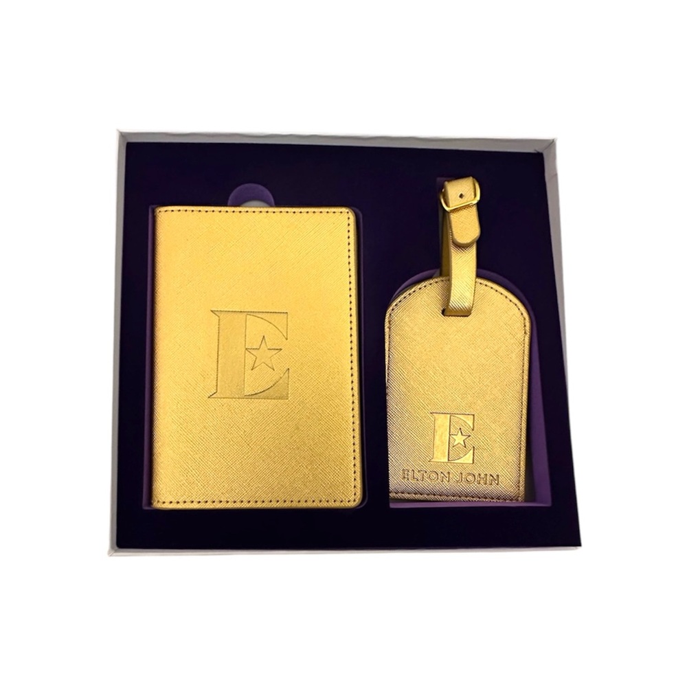 NIB Elton John Gold Passport Cover And Luggage Tag Farewell Tour VIP Gift Set